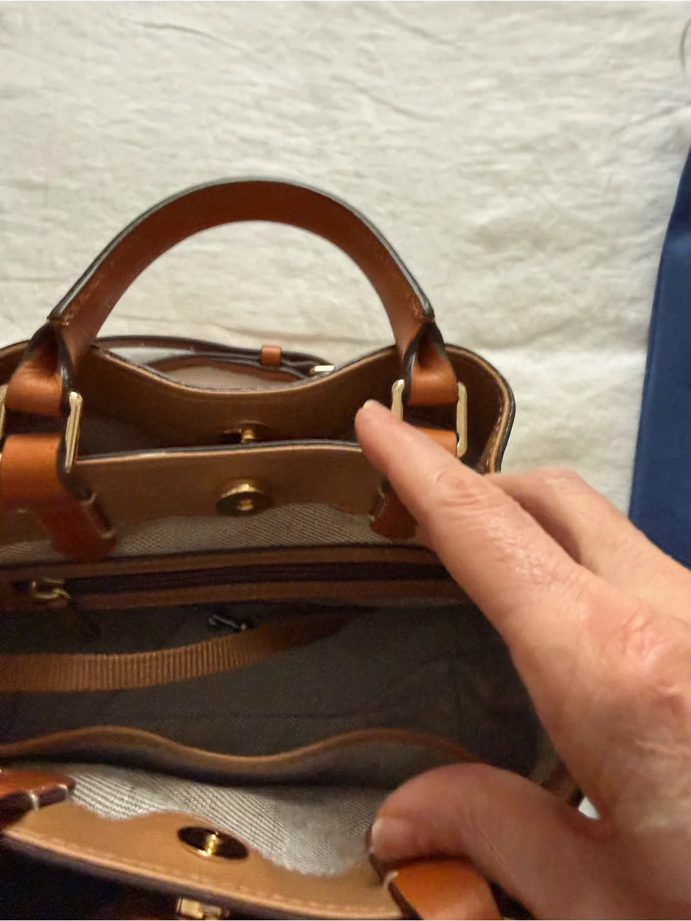 Dooney & Bourke Mini Barlow in Desert Leather, NWT